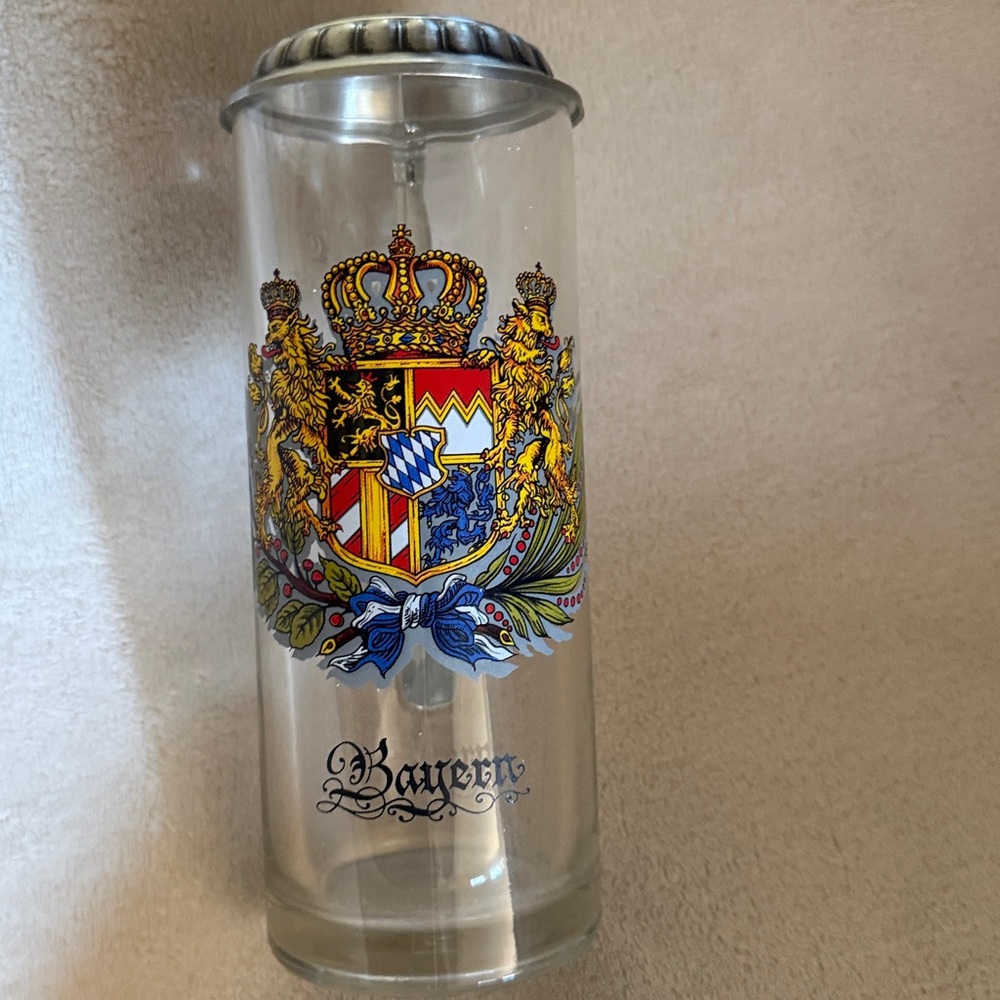 VINTAGE FLIPTOP GLASS BEER STEIN -